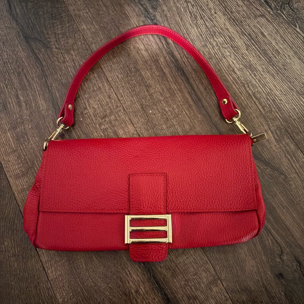 Red Divina Firenze Italian Pebbled Leather Clutch Shoulder Bag - Made in Italy
